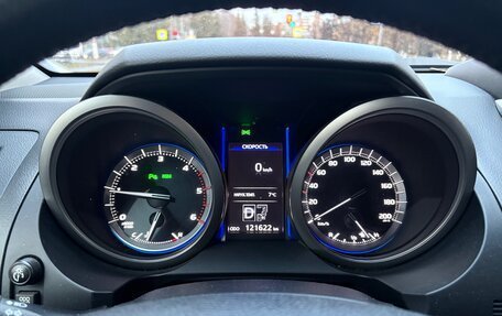 Toyota Land Cruiser Prado 150 рестайлинг 2, 2015 год, 3 350 000 рублей, 5 фотография