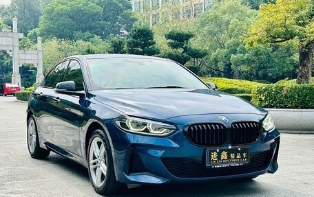 BMW 1 серия, 2021 год, 1 540 000 рублей, 3 фотография