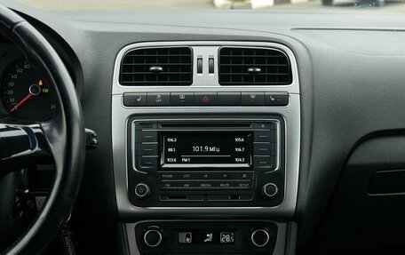 Volkswagen Polo VI (EU Market), 2017 год, 1 275 000 рублей, 14 фотография