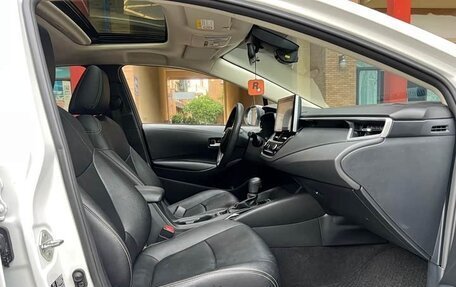 Toyota Corolla, 2021 год, 1 220 000 рублей, 10 фотография