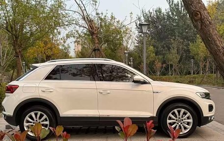 Volkswagen T-Roc I, 2021 год, 1 550 000 рублей, 6 фотография