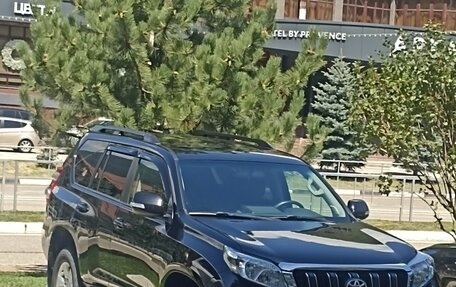 Toyota Land Cruiser Prado 150 рестайлинг 2, 2015 год, 4 700 000 рублей, 2 фотография