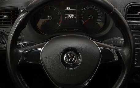Volkswagen Polo VI (EU Market), 2015 год, 949 000 рублей, 12 фотография