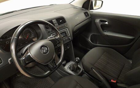 Volkswagen Polo VI (EU Market), 2015 год, 949 000 рублей, 8 фотография