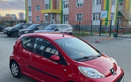 Peugeot 107 I рестайлинг, 2010 год, 570 000 рублей, 2 фотография