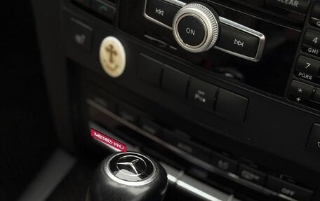 Mercedes-Benz E-Класс, 2011 год, 1 500 000 рублей, 13 фотография