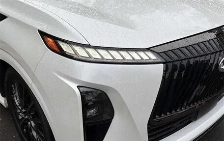 Infiniti QX80, 2025 год, 12 197 000 рублей, 7 фотография