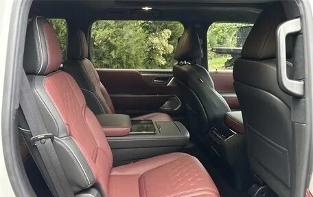 Infiniti QX80, 2025 год, 12 197 000 рублей, 24 фотография