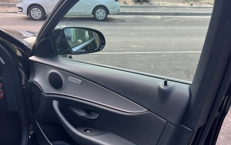 Mercedes-Benz E-Класс, 2017 год, 3 000 000 рублей, 11 фотография