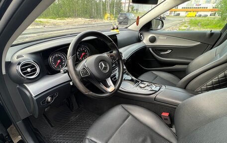 Mercedes-Benz E-Класс, 2017 год, 3 000 000 рублей, 6 фотография