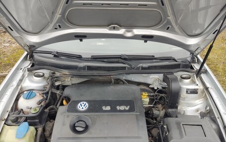 Volkswagen Golf IV, 2002 год, 300 000 рублей, 15 фотография