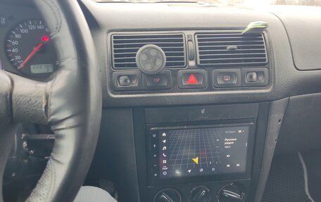 Volkswagen Golf IV, 2002 год, 300 000 рублей, 23 фотография