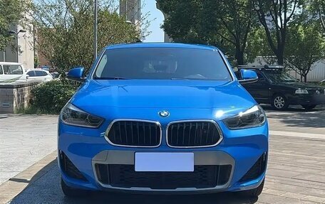 BMW X2, 2021 год, 1 825 000 рублей, 2 фотография