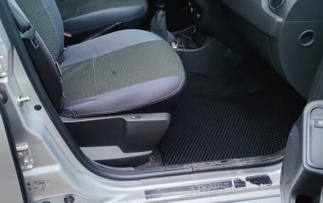 Renault Duster I рестайлинг, 2017 год, 1 080 000 рублей, 9 фотография