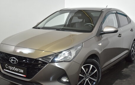 Hyundai Solaris II рестайлинг, 2021 год, 1 569 000 рублей, 3 фотография