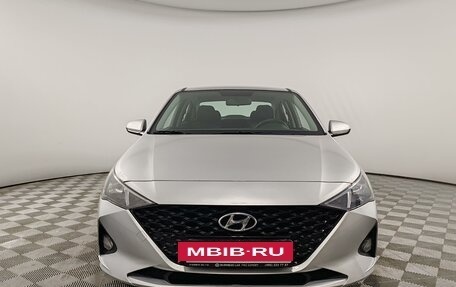 Hyundai Solaris II рестайлинг, 2021 год, 1 590 000 рублей, 2 фотография