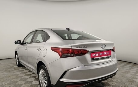 Hyundai Solaris II рестайлинг, 2021 год, 1 590 000 рублей, 7 фотография