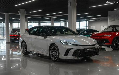 Toyota Camry, 2025 год, 4 750 000 рублей, 2 фотография