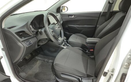 Hyundai Solaris II рестайлинг, 2021 год, 1 490 000 рублей, 9 фотография