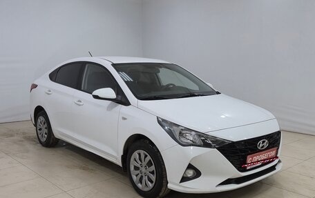 Hyundai Solaris II рестайлинг, 2021 год, 1 490 000 рублей, 3 фотография