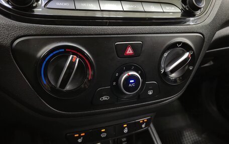 Hyundai Solaris II рестайлинг, 2021 год, 1 490 000 рублей, 18 фотография