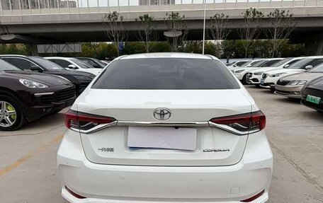 Toyota Corolla, 2022 год, 1 280 000 рублей, 10 фотография