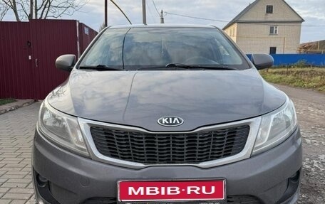 KIA Rio III рестайлинг, 2013 год, 1 100 000 рублей, 1 фотография