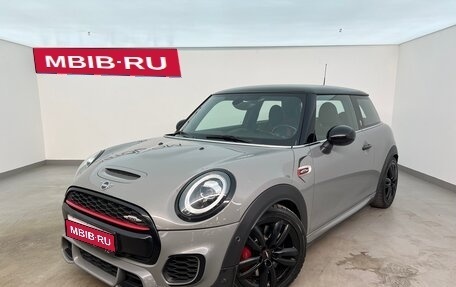 MINI Hatch, 2018 год, 2 990 000 рублей, 1 фотография