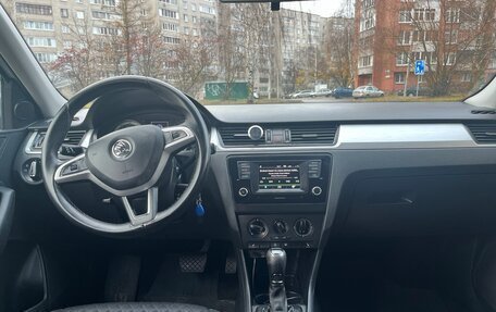 Skoda Rapid I, 2016 год, 1 075 000 рублей, 7 фотография