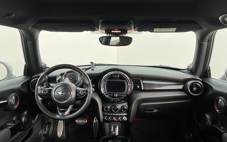 MINI Hatch, 2018 год, 2 990 000 рублей, 11 фотография