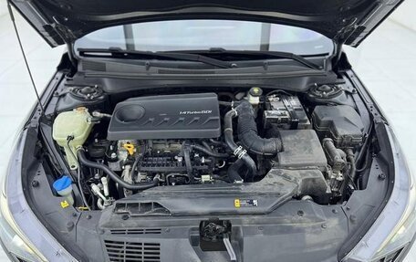 Hyundai Elantra, 2021 год, 1 360 000 рублей, 10 фотография