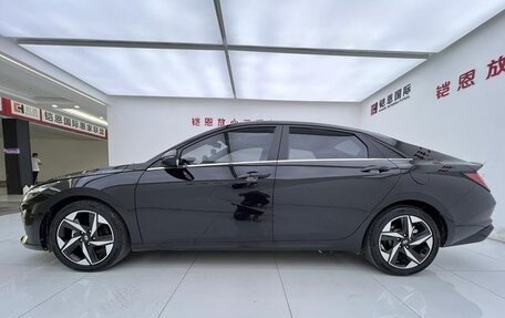 Hyundai Elantra, 2021 год, 1 360 000 рублей, 4 фотография