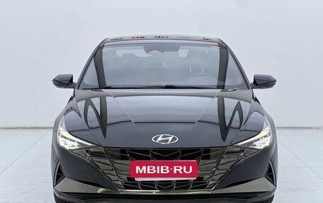 Hyundai Elantra, 2021 год, 1 360 000 рублей, 2 фотография