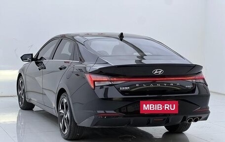 Hyundai Elantra, 2021 год, 1 360 000 рублей, 5 фотография