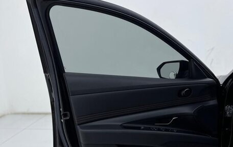 Hyundai Elantra, 2021 год, 1 360 000 рублей, 12 фотография