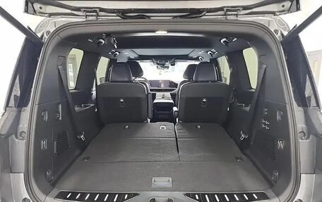 Infiniti QX80, 2025 год, 13 087 000 рублей, 11 фотография