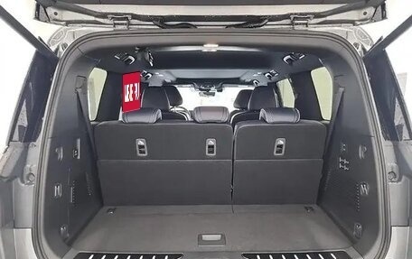 Infiniti QX80, 2025 год, 13 087 000 рублей, 10 фотография