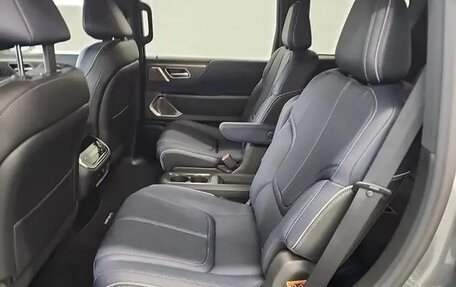 Infiniti QX80, 2025 год, 13 087 000 рублей, 22 фотография