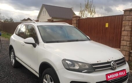 Volkswagen Touareg III, 2012 год, 1 600 000 рублей, 3 фотография