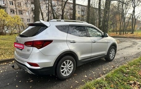 Hyundai Santa Fe III рестайлинг, 2018 год, 2 600 000 рублей, 4 фотография
