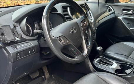 Hyundai Santa Fe III рестайлинг, 2018 год, 2 600 000 рублей, 9 фотография