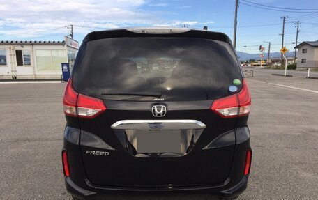 Honda Freed II, 2018 год, 1 160 000 рублей, 6 фотография