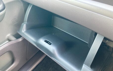 Honda Freed II, 2018 год, 1 160 000 рублей, 22 фотография