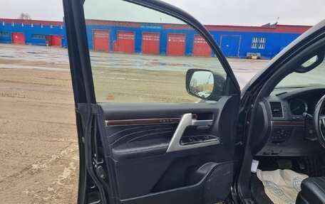 Toyota Land Cruiser 200, 2020 год, 8 285 000 рублей, 9 фотография