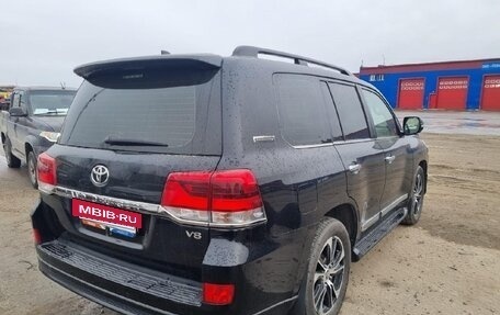 Toyota Land Cruiser 200, 2020 год, 8 285 000 рублей, 3 фотография