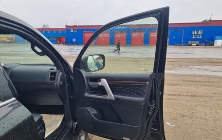 Toyota Land Cruiser 200, 2020 год, 8 285 000 рублей, 17 фотография