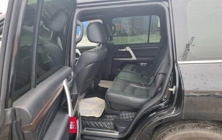 Toyota Land Cruiser 200, 2020 год, 8 285 000 рублей, 20 фотография