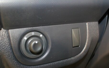 Renault Sandero II рестайлинг, 2016 год, 698 000 рублей, 14 фотография