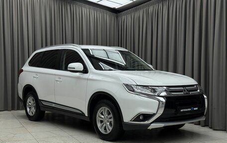 Mitsubishi Outlander III рестайлинг 3, 2017 год, 2 150 000 рублей, 3 фотография