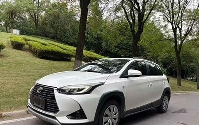 Toyota Yaris XP150 рестайлинг, 2021 год, 1 450 000 рублей, 1 фотография